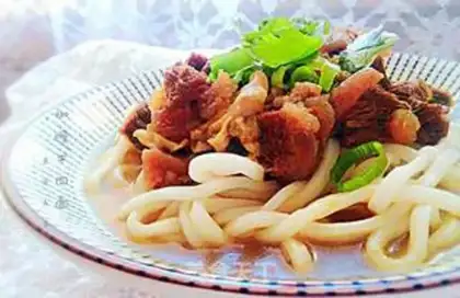 Make Curry beef noodles step 10
