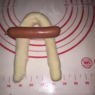 Make Rabbit sausage bread step 7