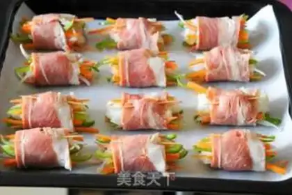 Make Bacon dinner roll step 7