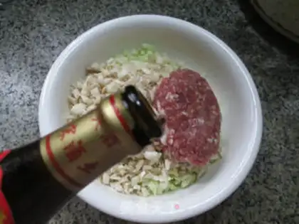 Make Soo-jeong-goo-pee dumplings step 3