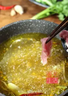 Make Sour soup, fat cow step 4
