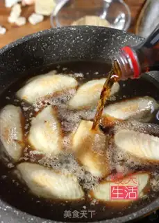 Make Coke chicken wings step 4