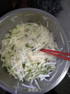 Make Pumpkin eggs step 2