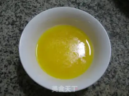 Make SpongeBob cake step 1