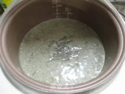 Make SpongeBob cake step 8