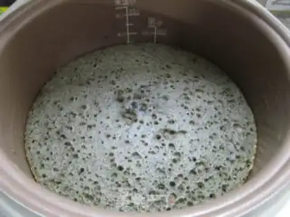 Make SpongeBob cake step 11