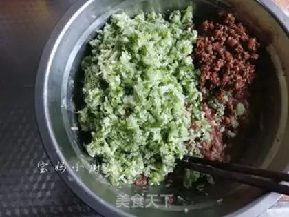 Make Celery pork buns step 8