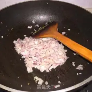 Make Black pepper onion scon step 1
