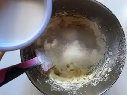 Make Coconut chocolate marfin step 3