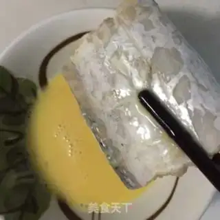 Make Jell-O fish step 4