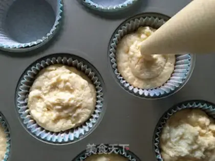 Make Coconut chocolate marfin step 7