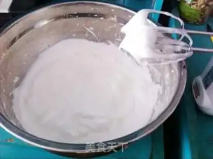 Make raisin yogurt cake step 5