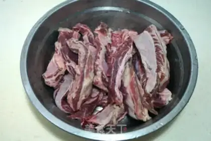 Make Red roasted cattle ribs step 0