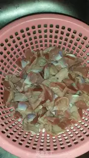 Make Spicy chicken step 1