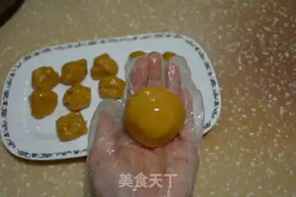 Make A broad yolk step 10
