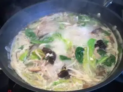 Make Meat-sniffed rice line step 9