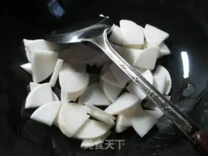 Make Noodles and soup step 1