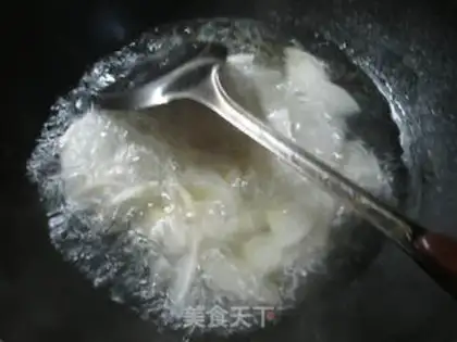 Make Noodles and soup step 2