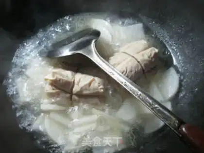 Make Noodles and soup step 3