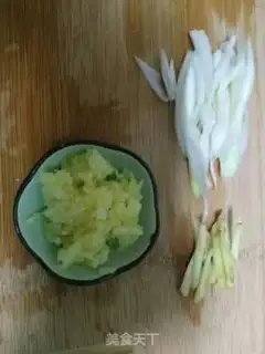 Make Garlic purified broccoli step 1