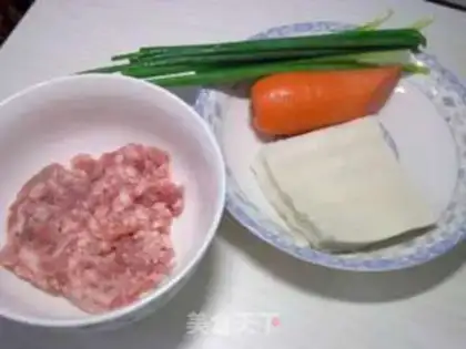 Make Carrot and meat step 0