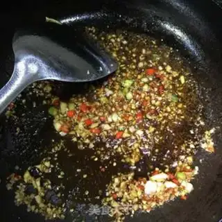 Make Scrambled eggs step 2