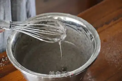 Make Black sesame ricin cake step 3