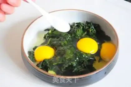 Make Scrambled eggs step 4