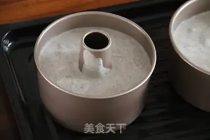 Make Black sesame ricin cake step 7