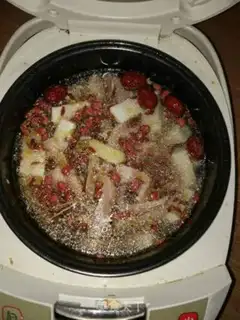Make Pork soup step 2