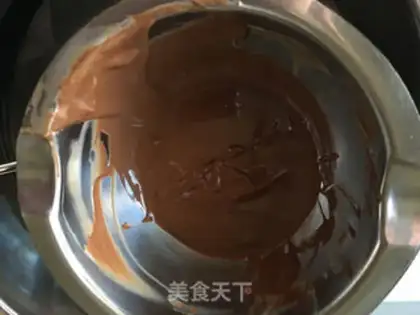 Make Black and white chocolate doughnuts step 13