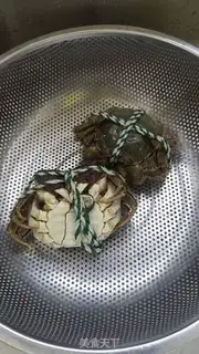 Make Egg steaming crabs step 0
