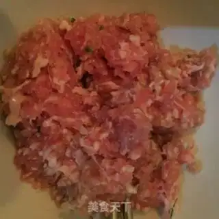 Make Delicious meat rolls step 1