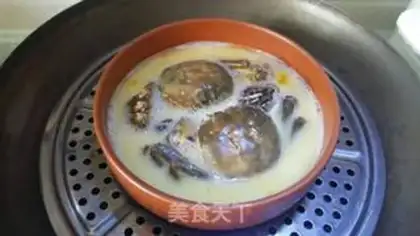 Make Egg steaming crabs step 5