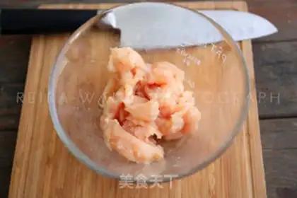 Make Spicy chickens from the river step 2