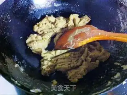 Make Chestnut bean mooncake step 9
