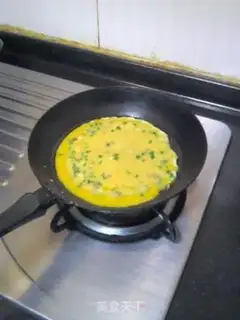 Make Onion omelet step 5