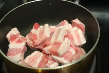 Make Scrambled meat step 1