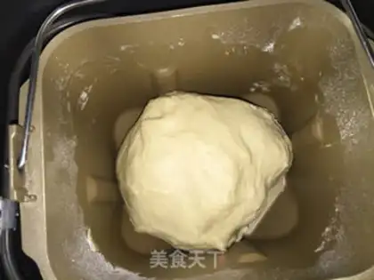 Make ♪ Creaming hands tore buns ♪ step 0