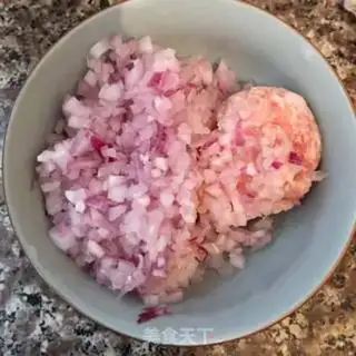 Make A lasagna onions step 2