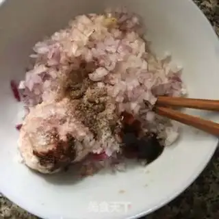 Make A lasagna onions step 3