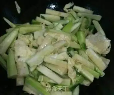 Make Smelt fried eggs step 2