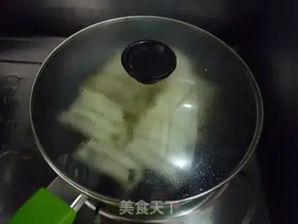 Make Pork pan sticker step 14