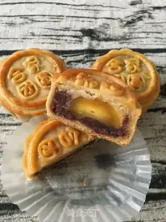 Make Red bean yogurt of broad moon cake step 30