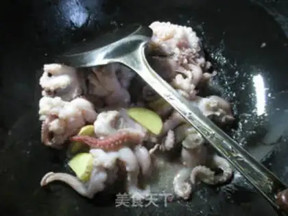 Make Carrots boil crabs step 5