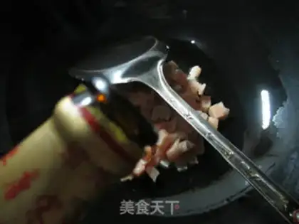 Make Onion chicken rice step 1