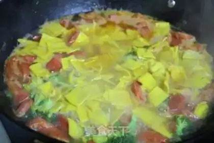 Make Vegetables cooking pumpkin noodles step 10