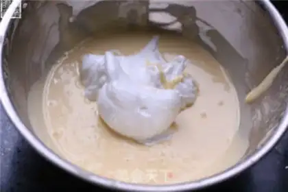 Make Almond cake step 3
