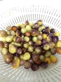 Make Colored chili sauce pickles step 0