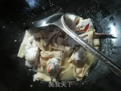 Make A thousand cards of cooking crabs step 5